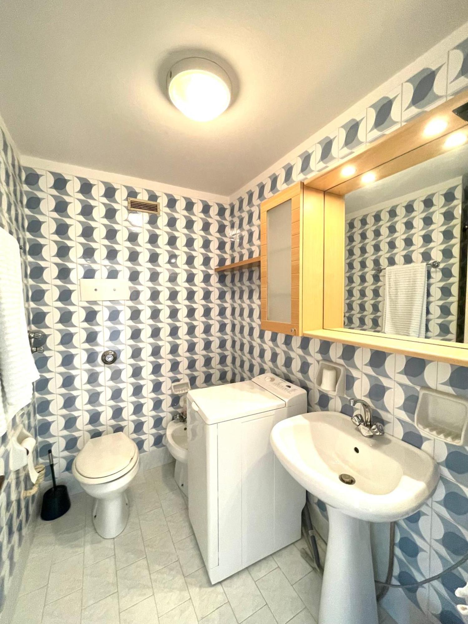 Hibiscus I Pineta Centre I 2dbl-3terrace-ac&parking *