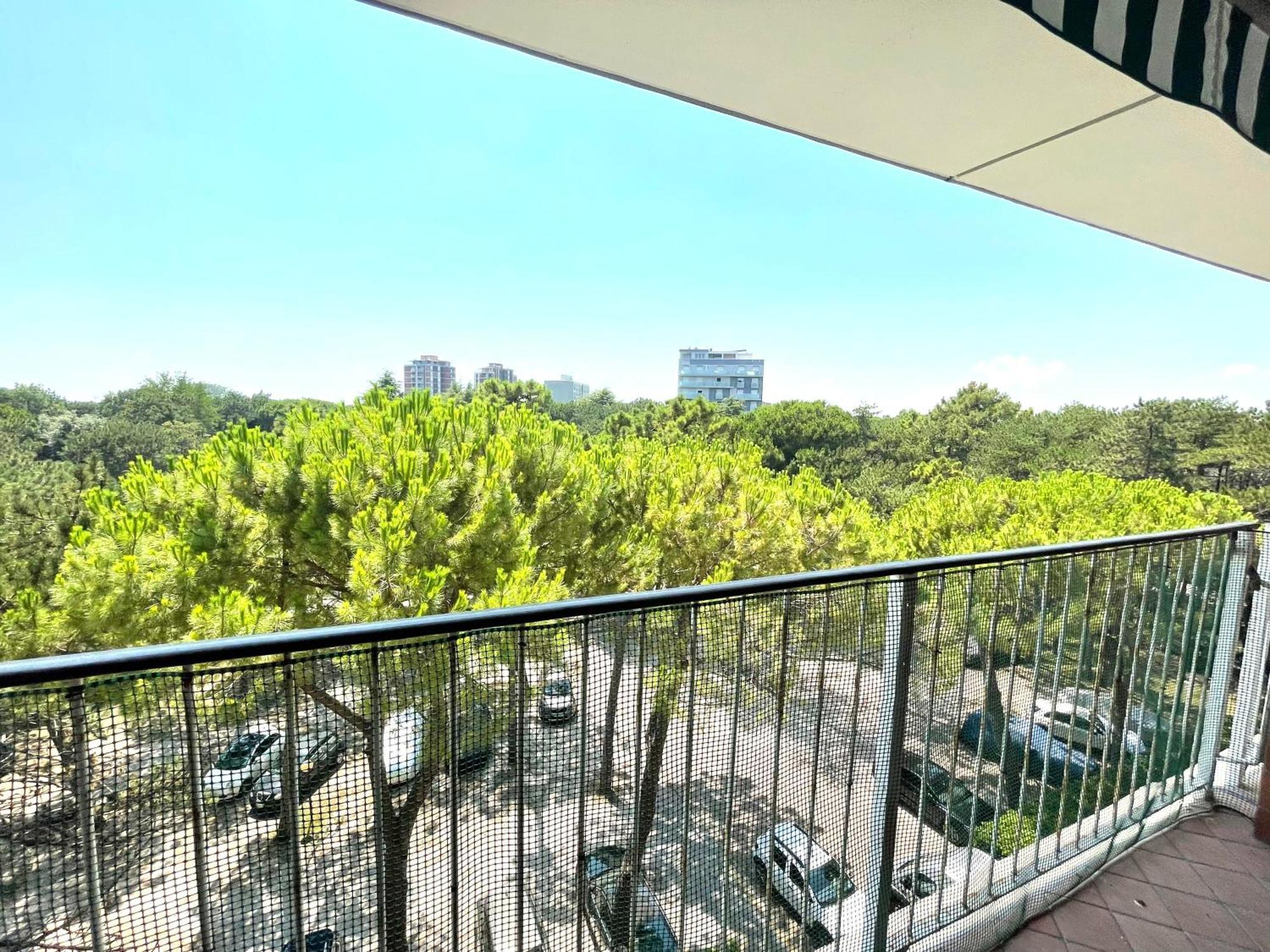 Hibiscus I Pineta Centre I 2dbl-3terrace-ac&parking Apartment *