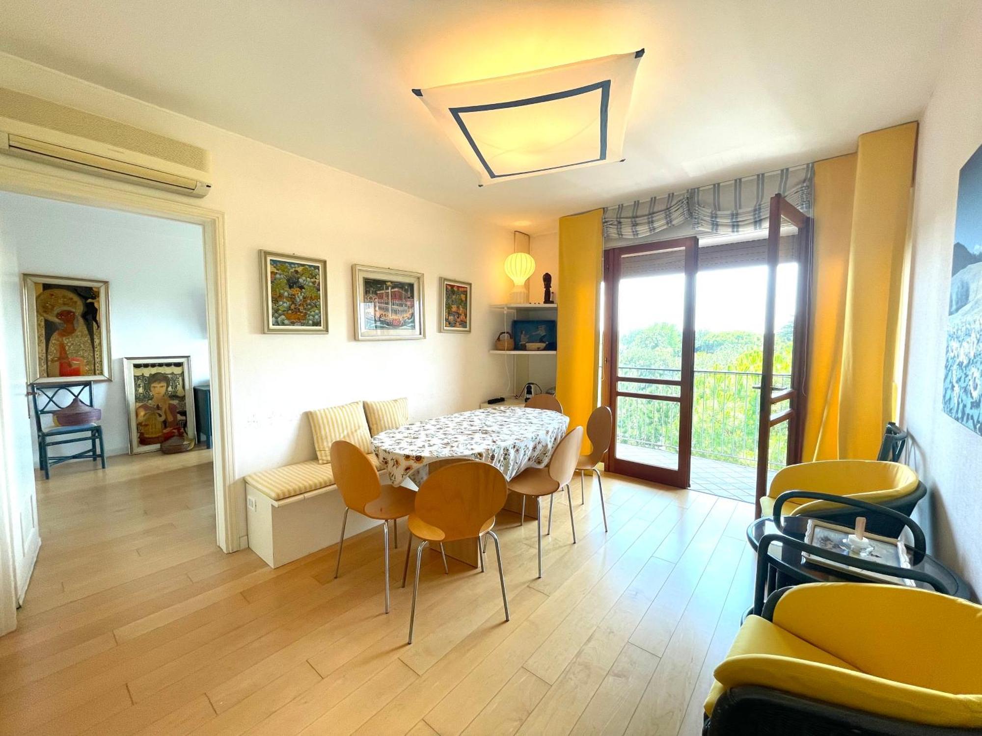Hibiscus I Pineta Centre I 2dbl-3terrace-ac&parking *